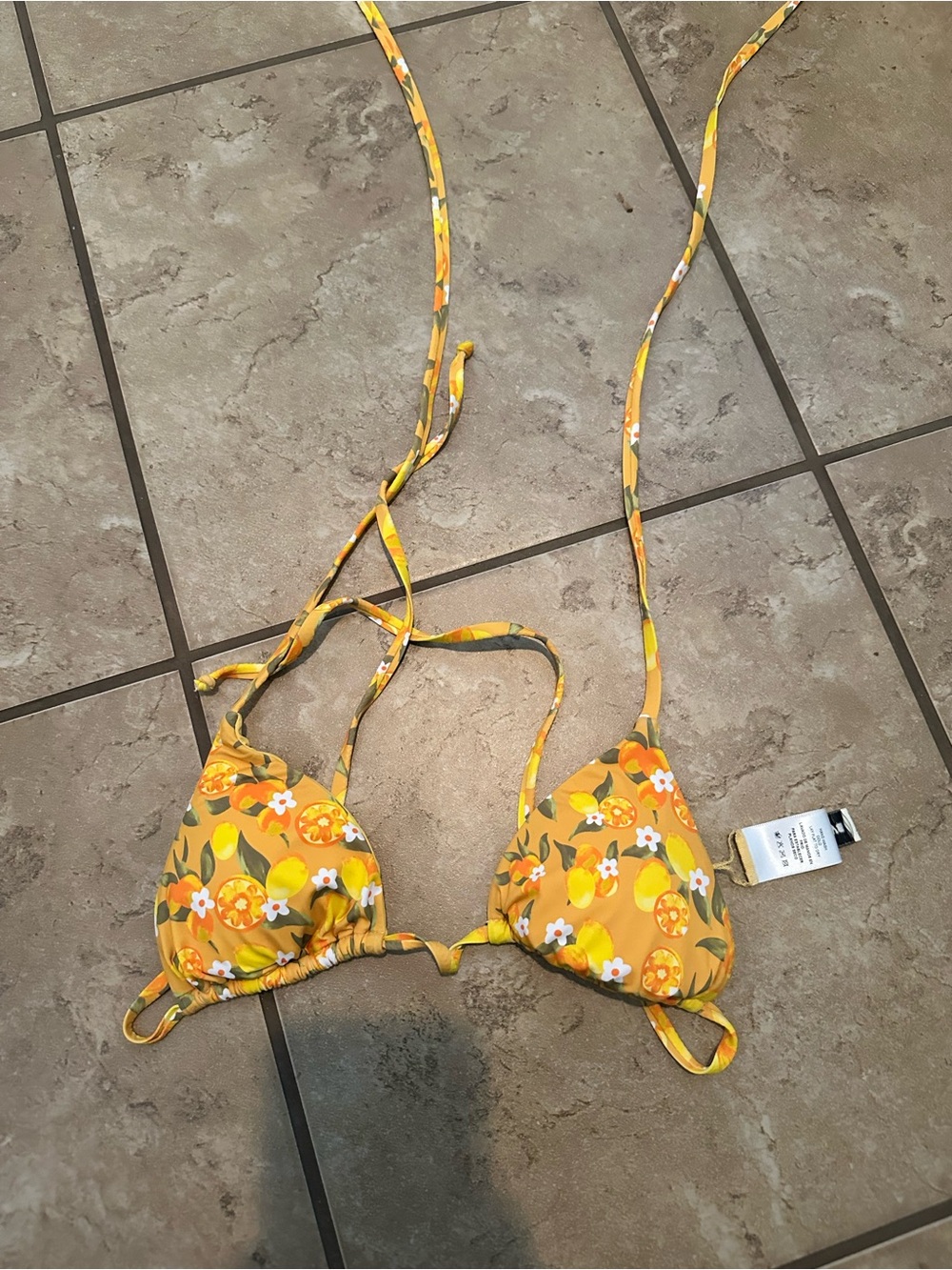 LEMON BIKINI TOP